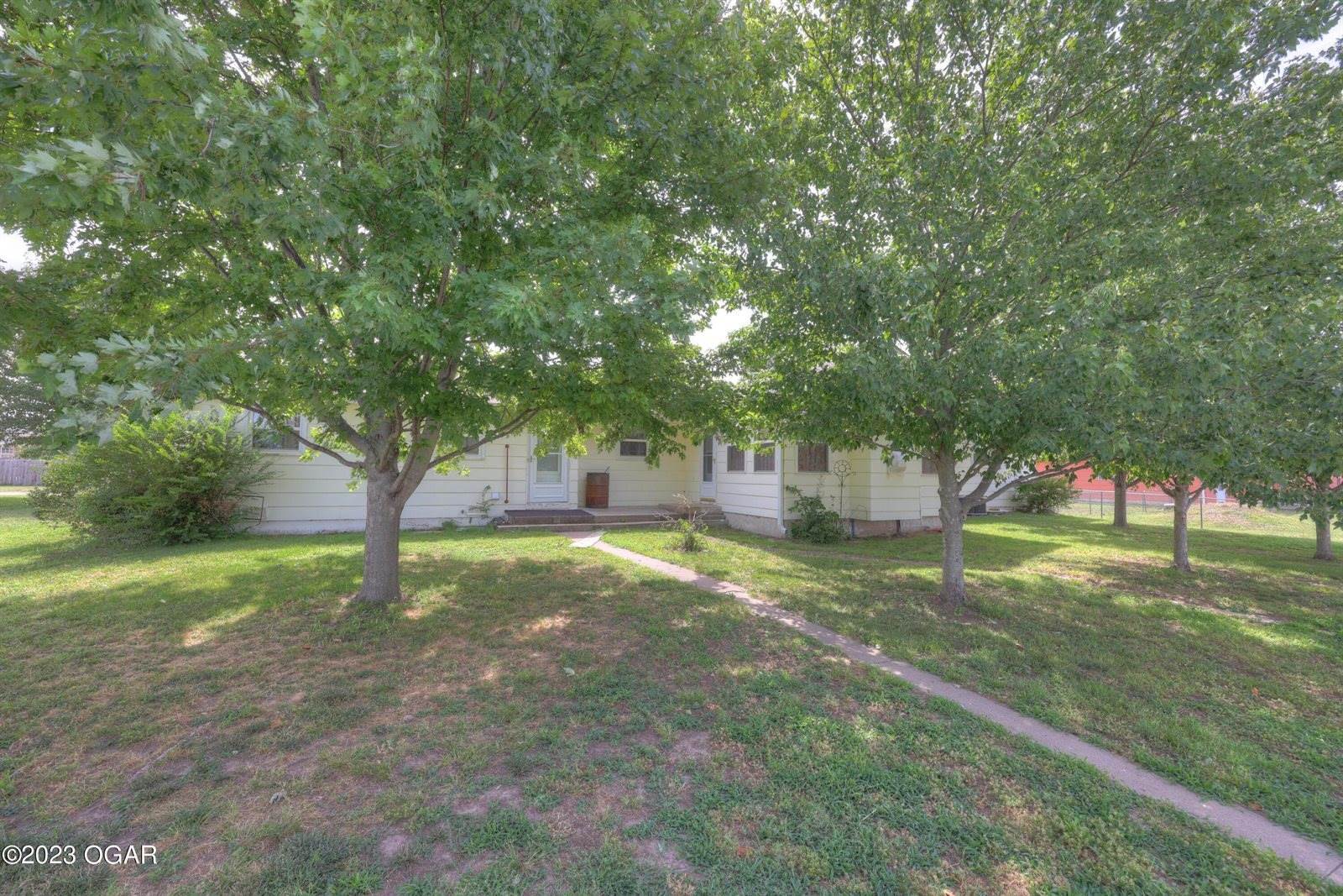 2222 Delaware Avenue, Joplin, MO 64804