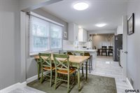 917 S 87 Street, Omaha, NE 68114