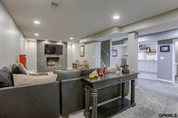 917 S 87 Street, Omaha, NE 68114