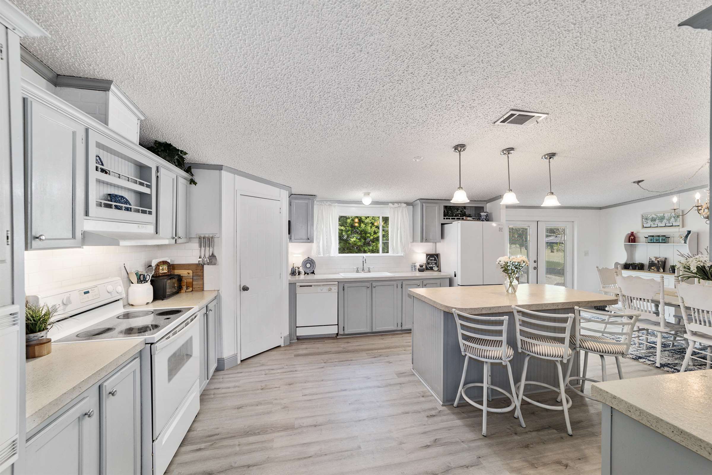 9927 South Arabian Avenue, Floral City, FL 34436