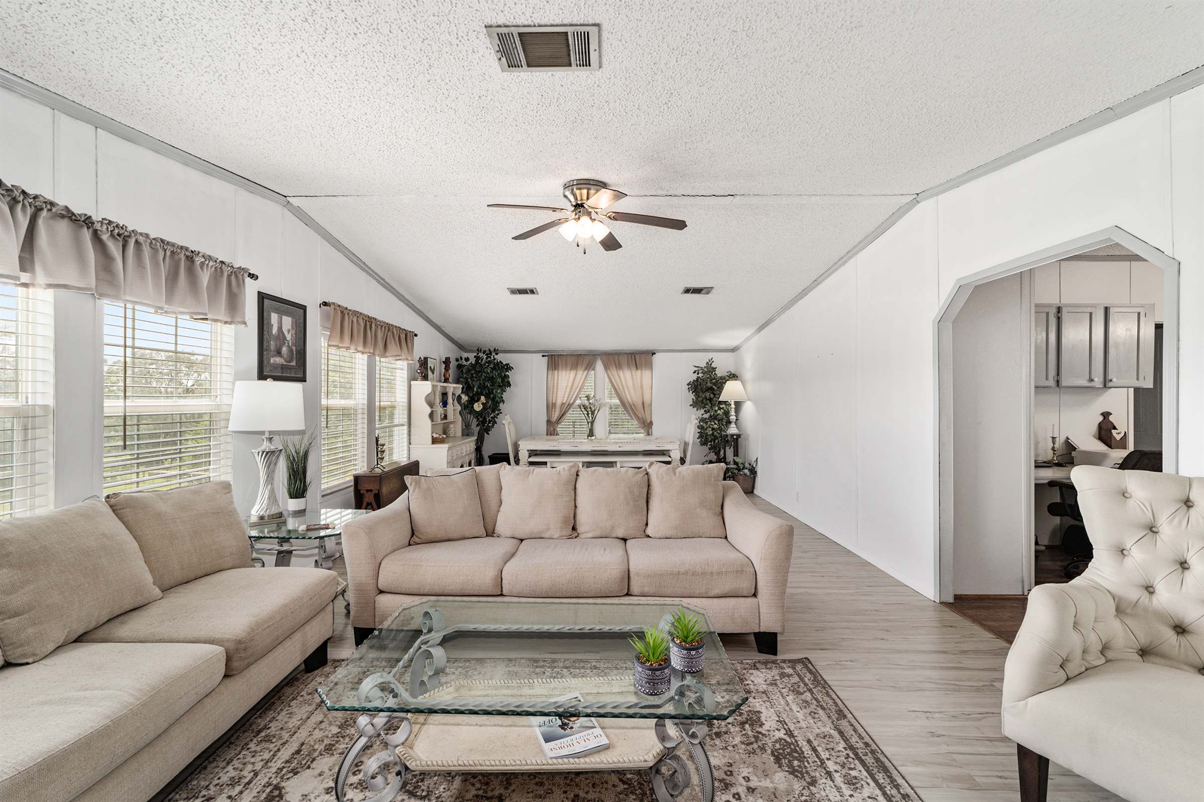 9927 South Arabian Avenue, Floral City, FL 34436