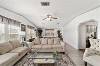 9927 South Arabian Avenue, Floral City, FL 34436