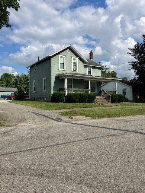 223 S. Water St, Loudonville, OH 44842