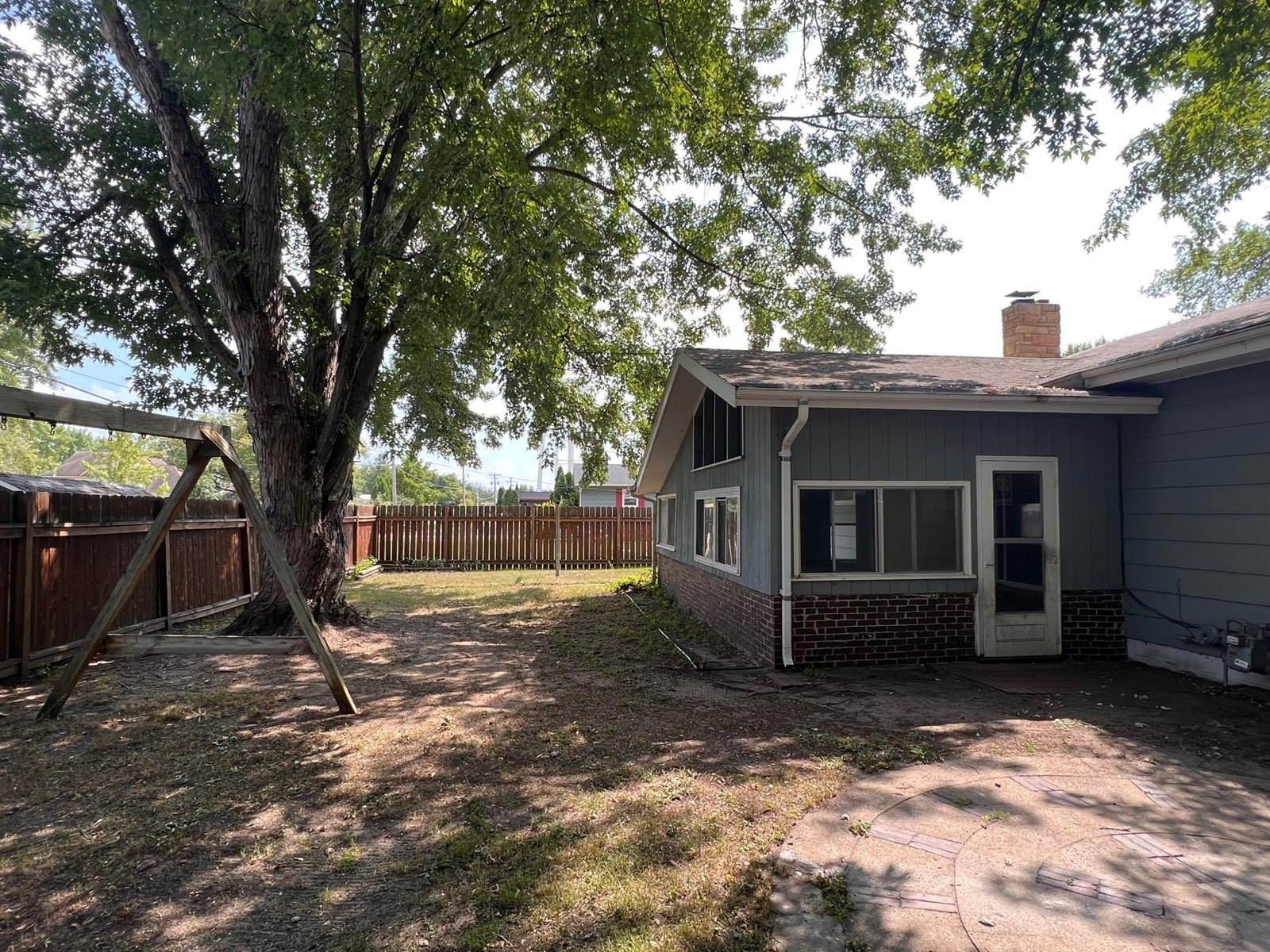 720 4th Street NE, Staples, MN 56479