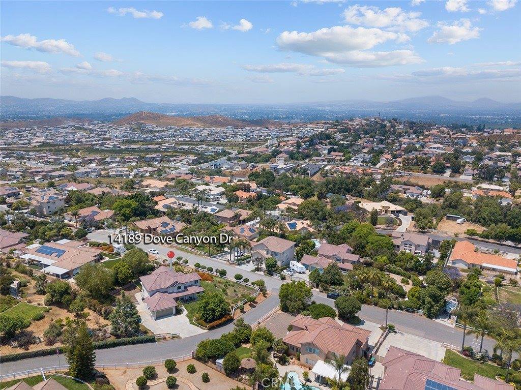 14189 Dove Canyon Drive, Riverside, CA 92503