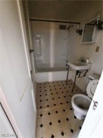 132 North 9th Street, Cambridge, OH 43725