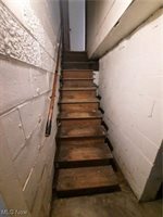 132 North 9th Street, Cambridge, OH 43725