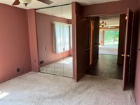 211 Ravenswood Road, Englishtown, NJ 07726