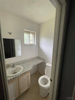 7313 E Rathbun, Saginaw, MI 48415