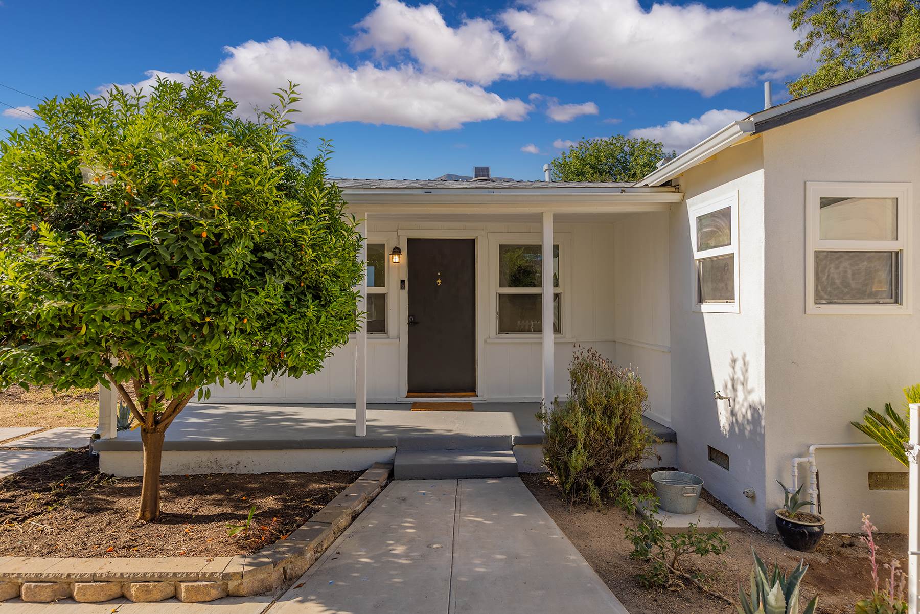 112 N. Fulton St., Ojai, CA 93023