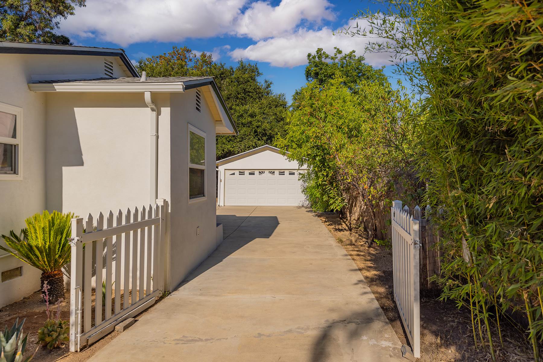 112 N. Fulton St., Ojai, CA 93023