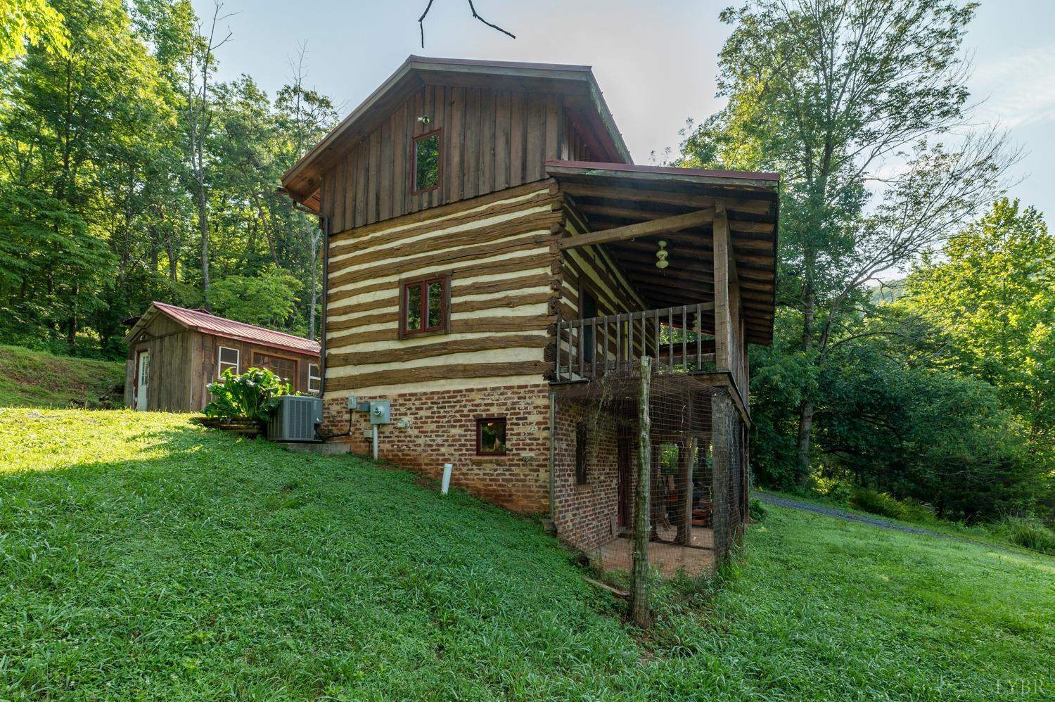 704 Peters Hollow Road, Monroe, VA 24574