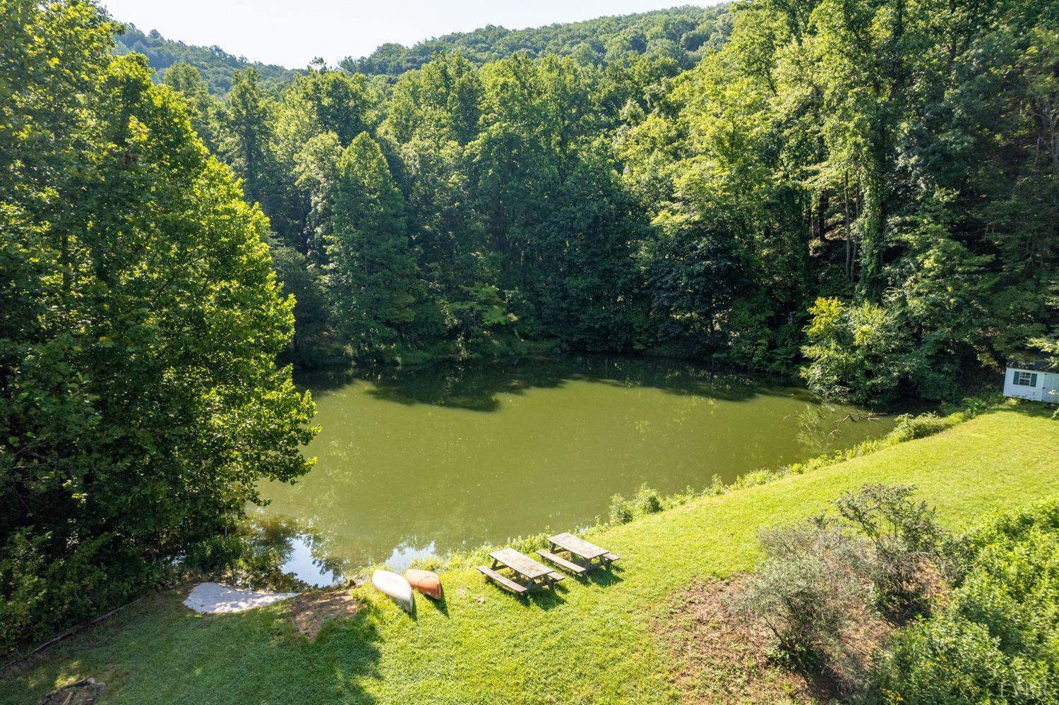 704 Peters Hollow Road, Monroe, VA 24574