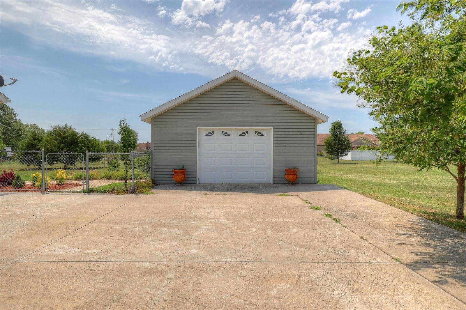 4014 East 24th Street, Joplin, MO 64804