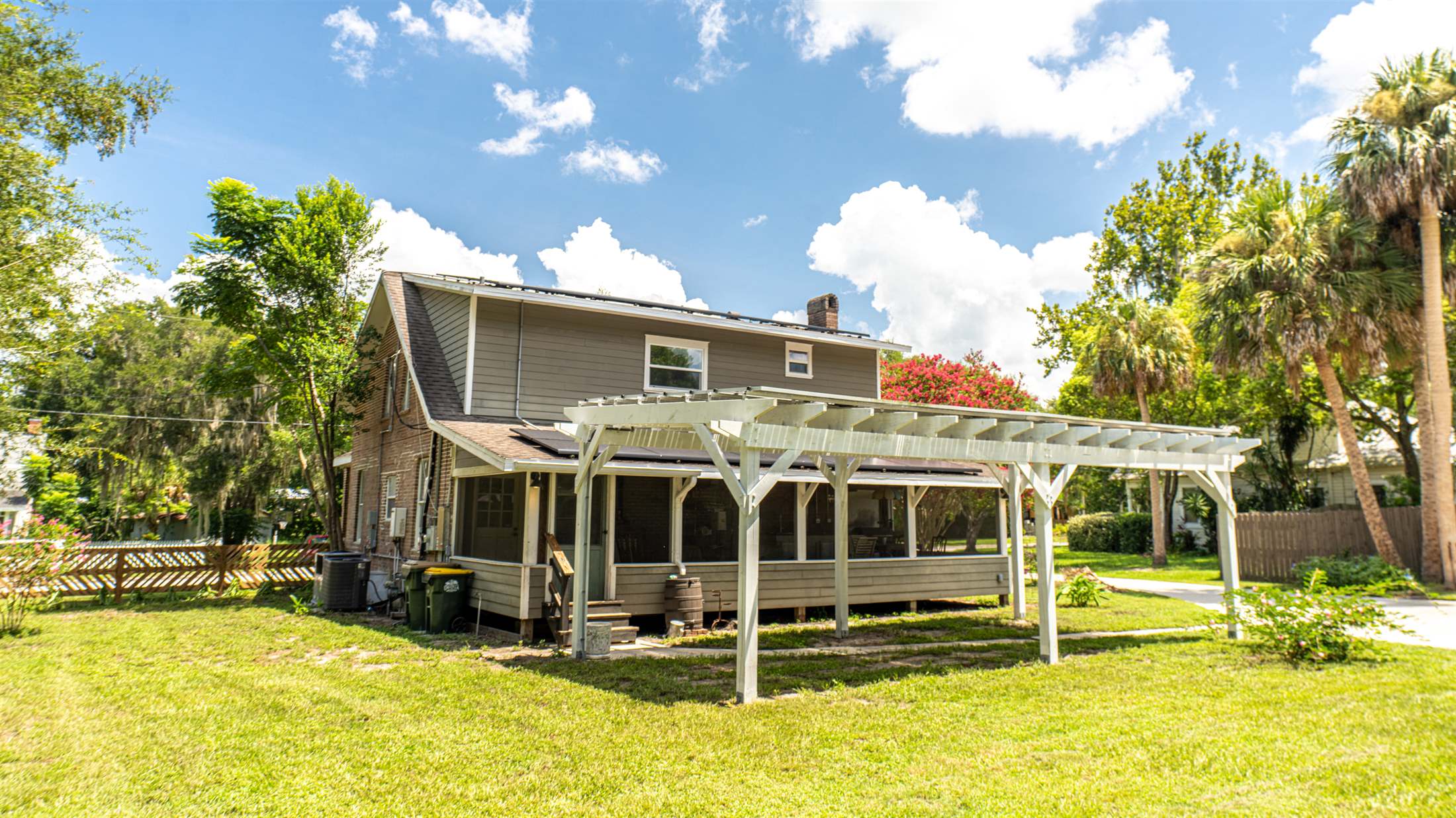 58 Rose St, Umatilla, FL 32784