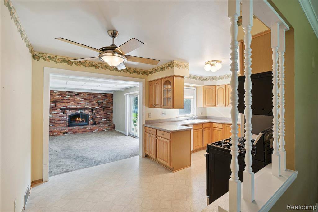 7344 Iroquois Street, Westland, MI 48185