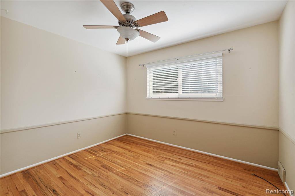 7344 Iroquois Street, Westland, MI 48185