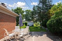 7344 Iroquois Street, Westland, MI 48185