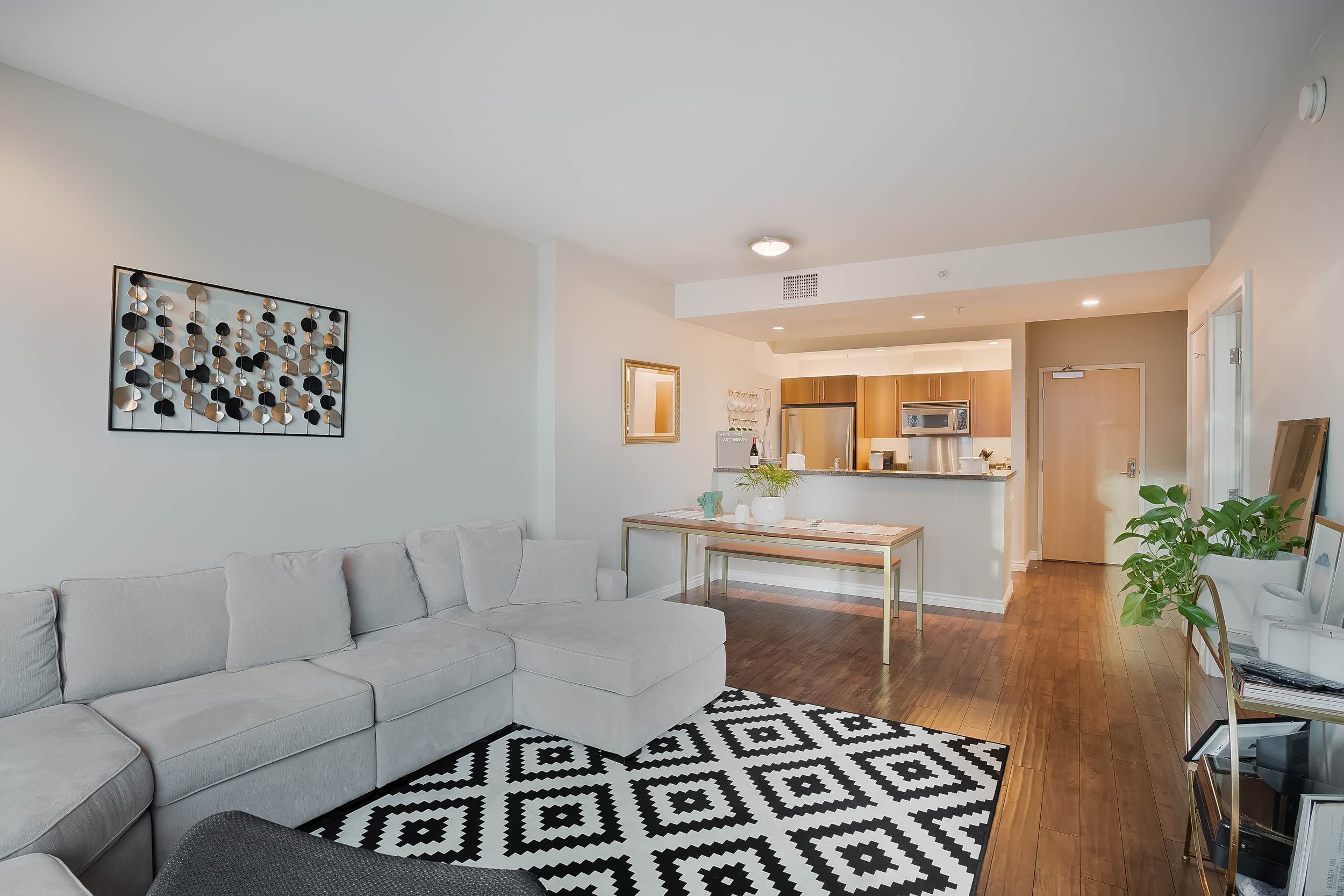 321 10th Ave Unit 606, San Diego, CA 92101