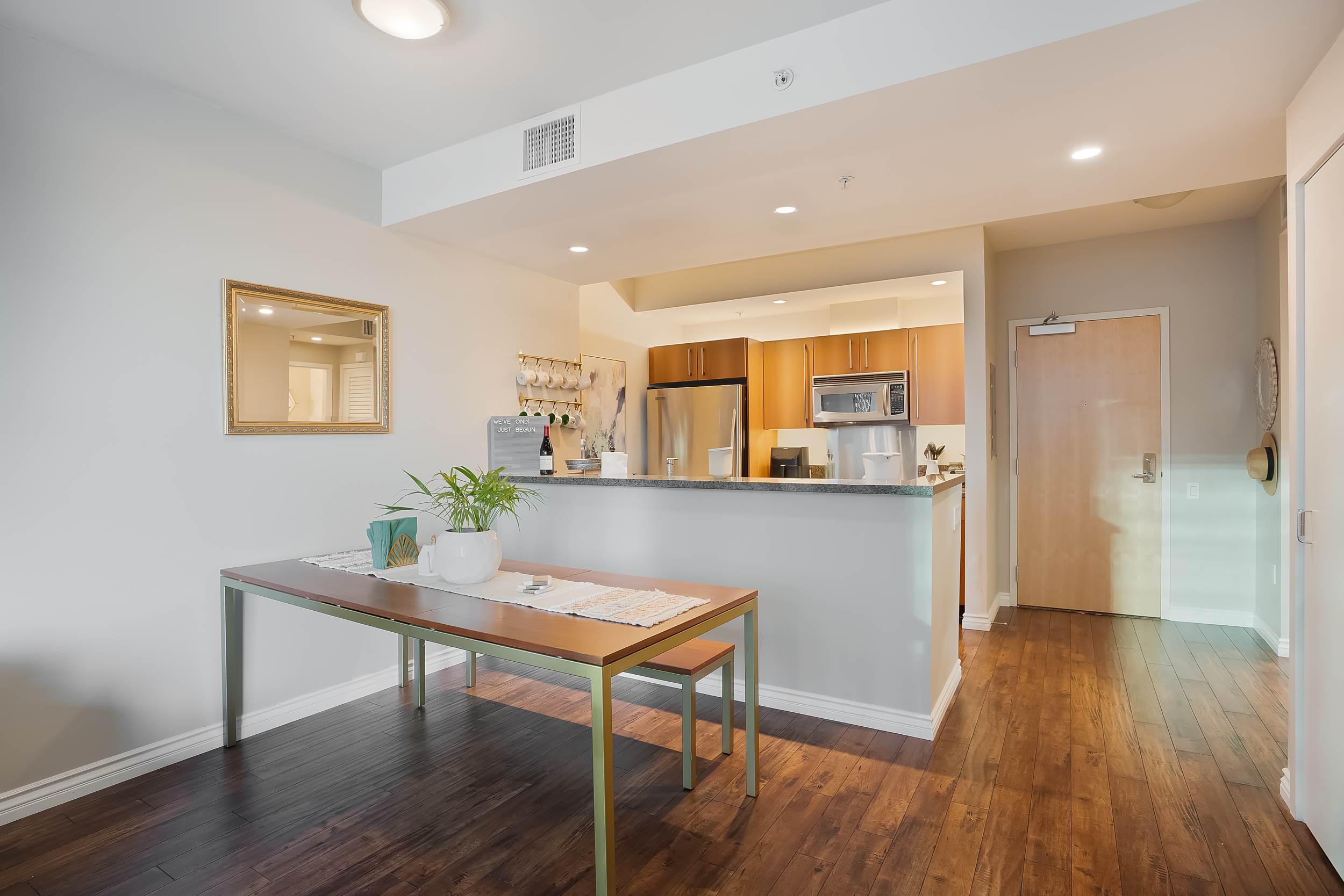 321 10th Ave Unit 606, San Diego, CA 92101