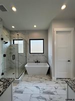 21201 Arbor Court, Elkhorn, NE 68022