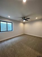 21201 Arbor Court, Elkhorn, NE 68022