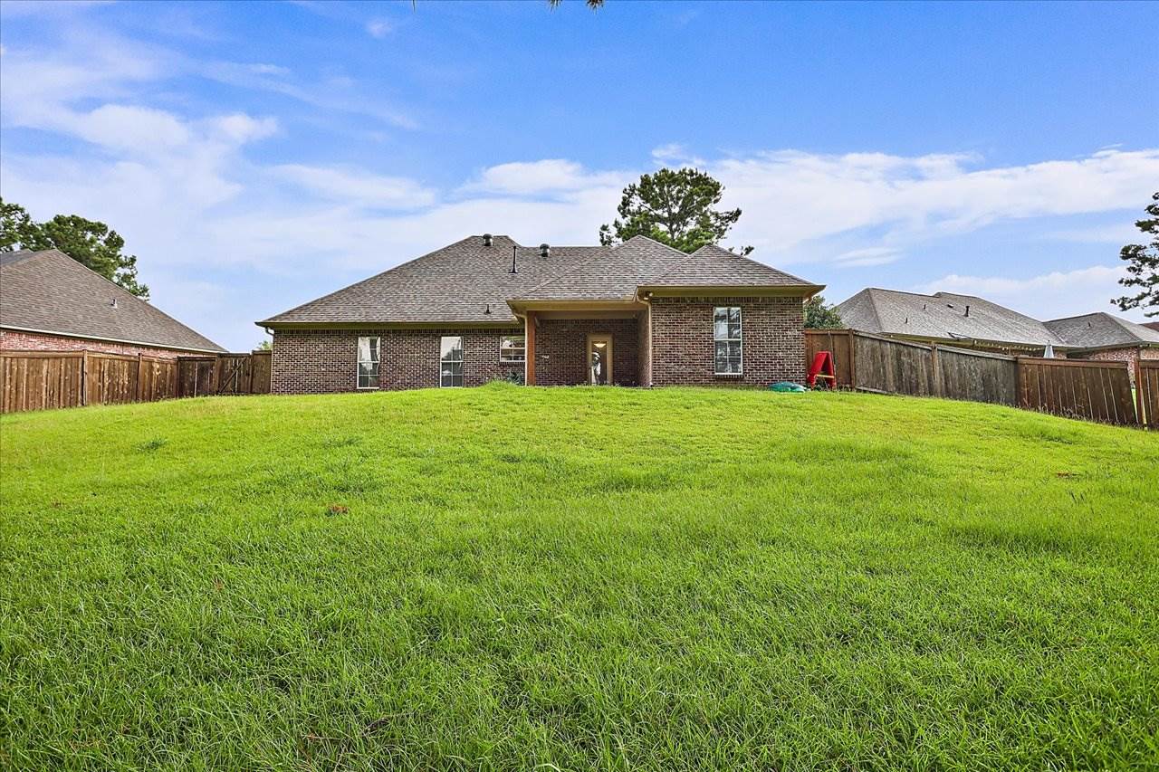 106 Deer Creek Cove, Madison, MS 39110