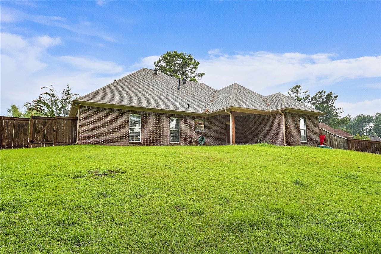 106 Deer Creek Cove, Madison, MS 39110