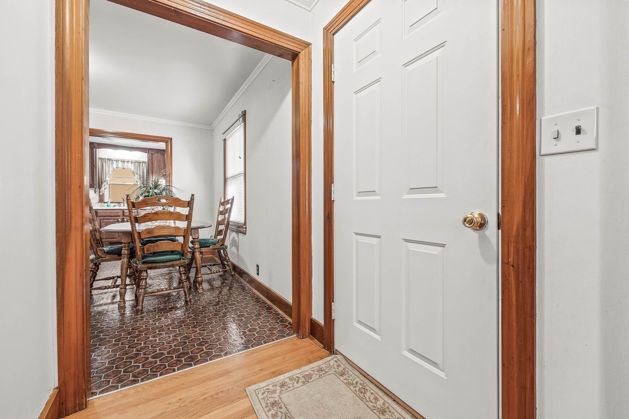 314 E Mineral Ave, Monterey, TN 38574