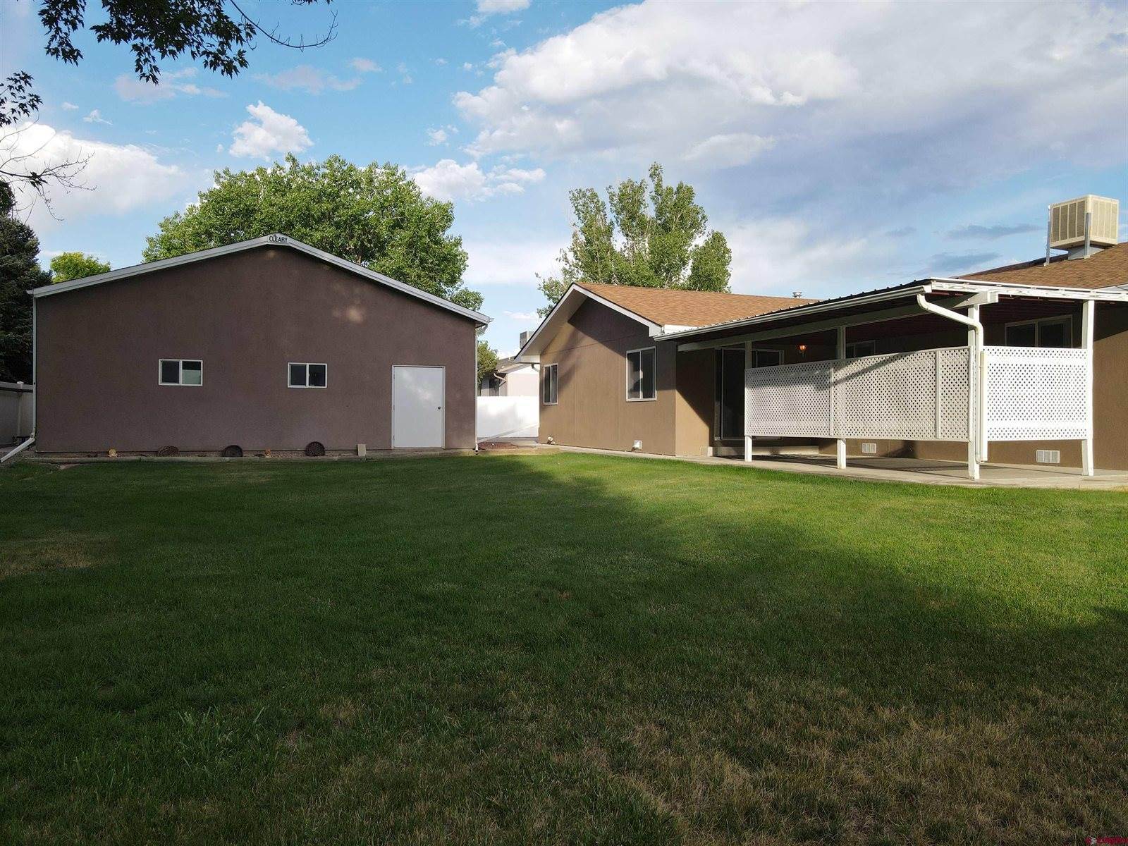 1611 Sneffels Street, Montrose, CO 81401