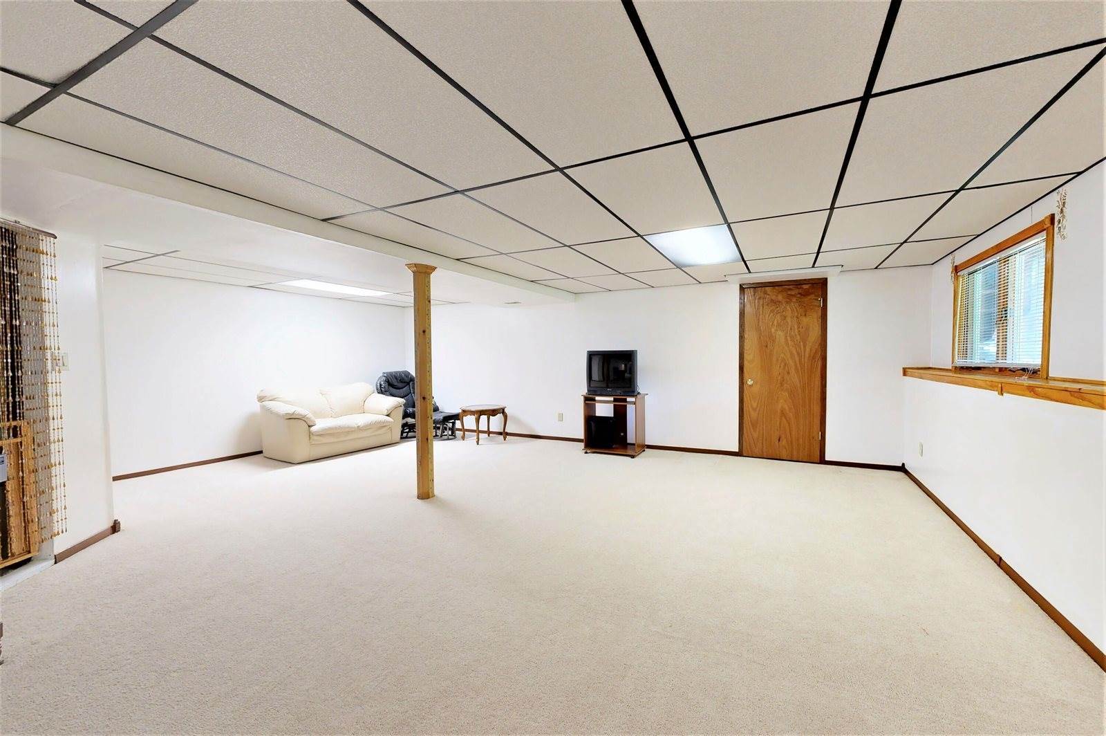 1301 Montclair Pl, Fort Atkinson, WI 53538