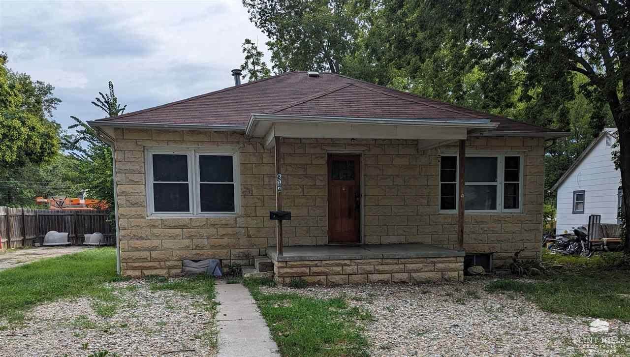 834 W 4th, Junction City, KS 66441