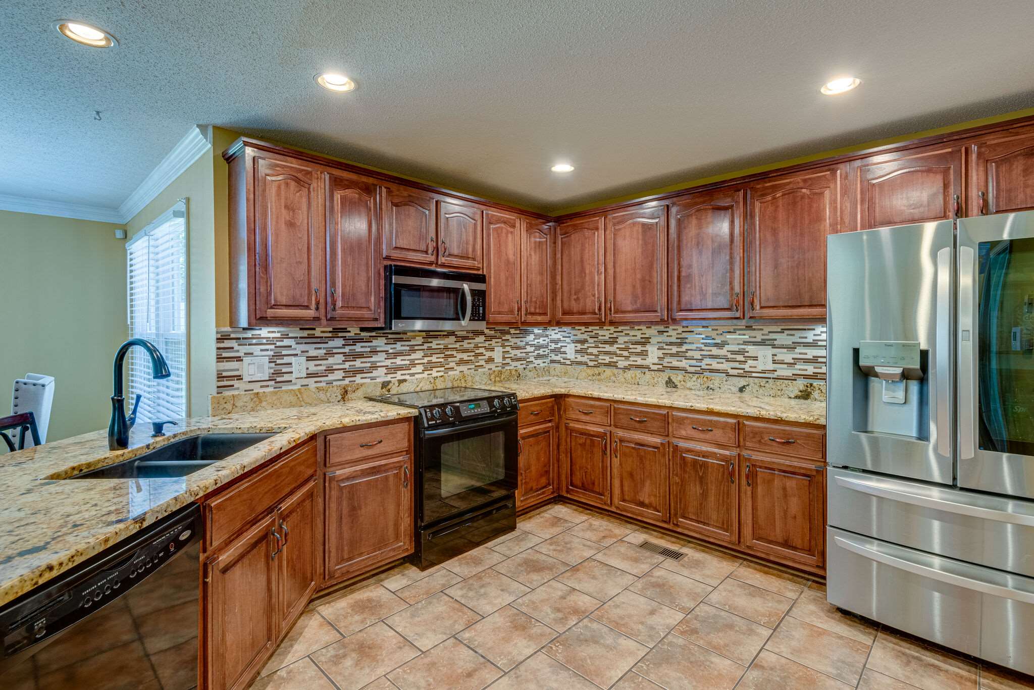 3122 Southpoint Drive, Clarksville, TN 37043