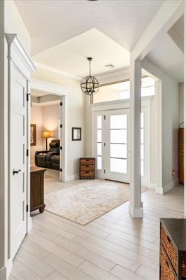 6510 SW Whispering Oak, Lawton, OK 73505