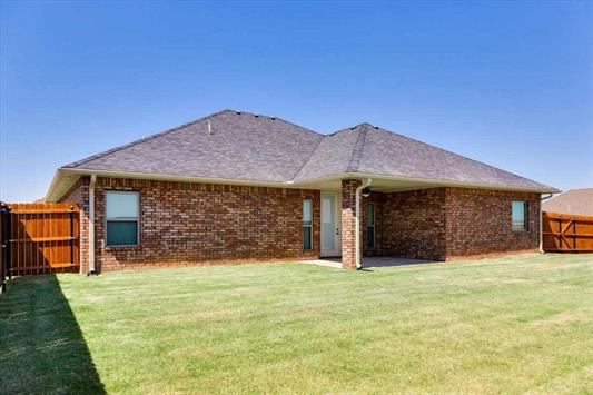 6510 SW Whispering Oak, Lawton, OK 73505