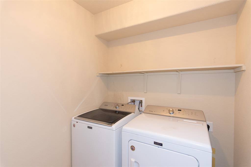 813 Heritage Springs Trl, Round Rock, TX 78664