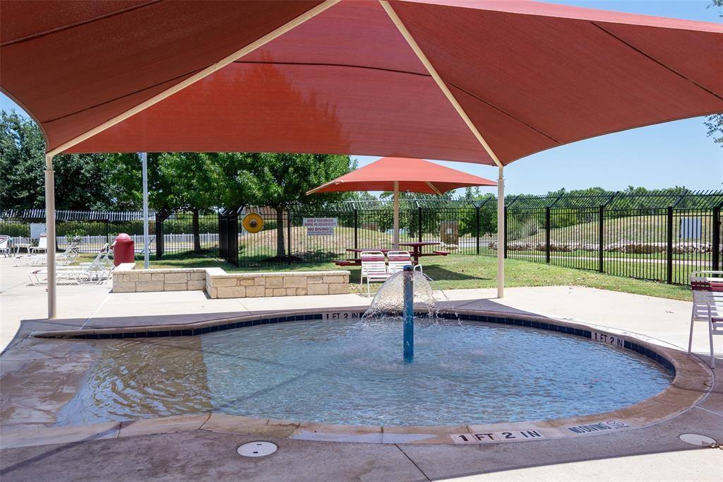 813 Heritage Springs Trl, Round Rock, TX 78664