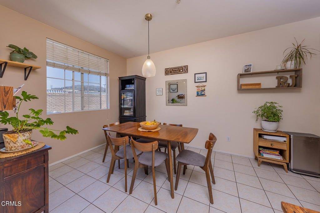 2434 Kipana Avenue, Ventura, CA 93001