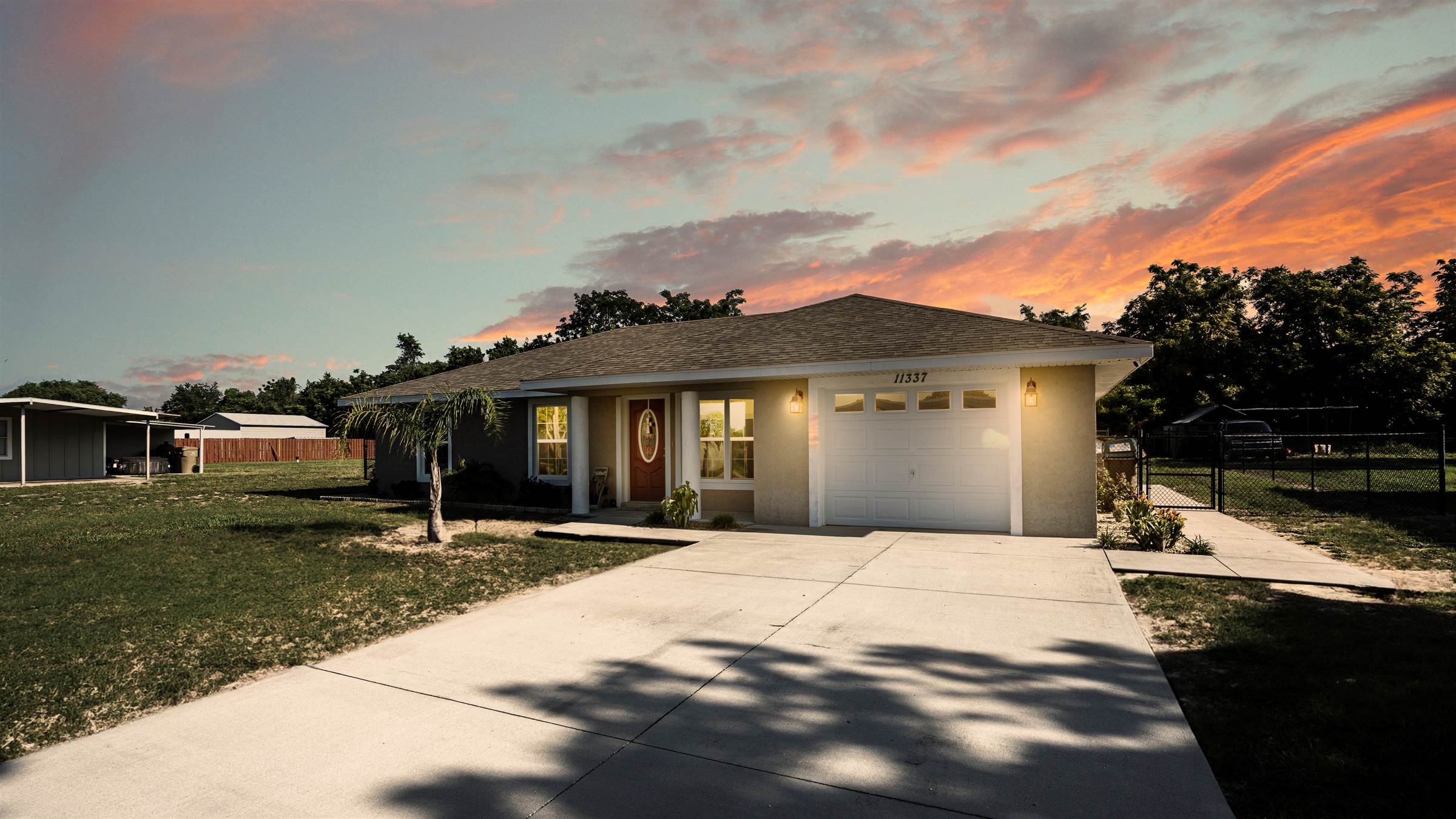 11337 Lockwood St, Leesburg, FL 34788