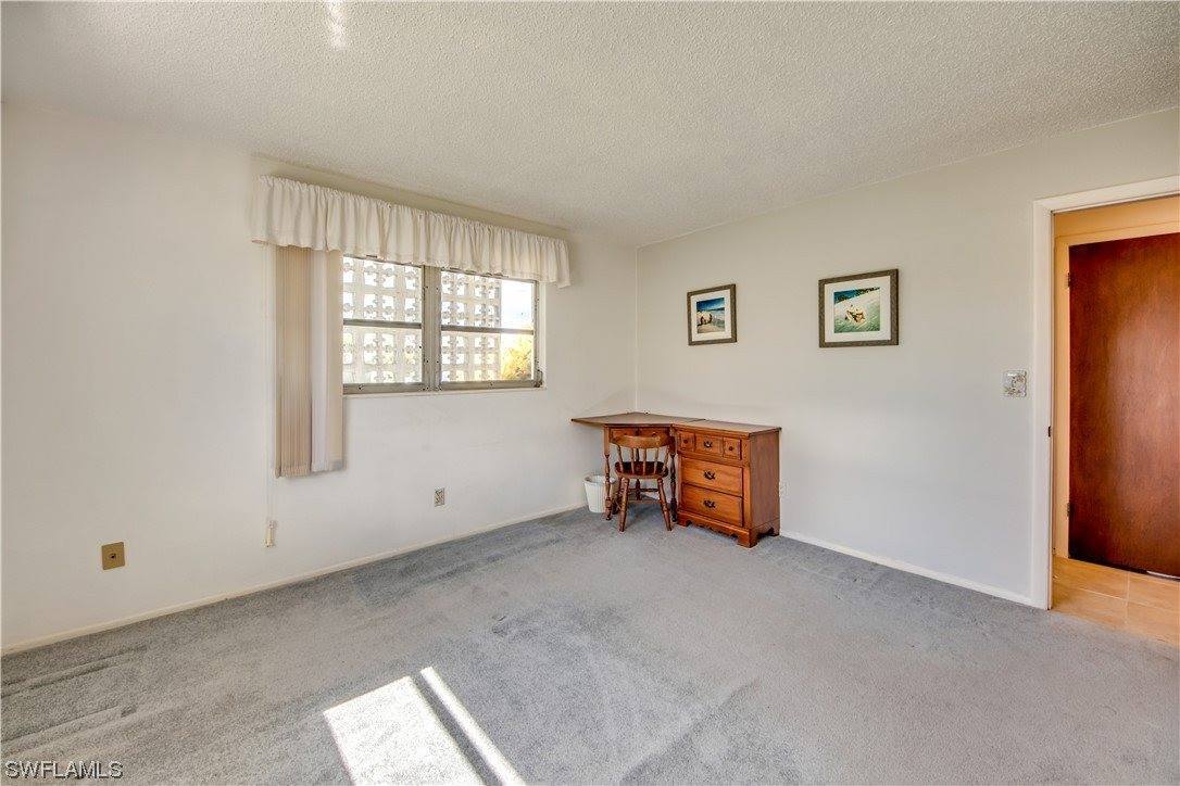 1401 SE 36th Terrace, Cape Coral, FL 33904