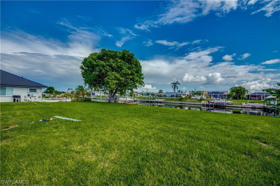 1401 SE 36th Terrace, Cape Coral, FL 33904