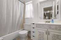 4121 Palau Drive, Sarasota, FL 34241