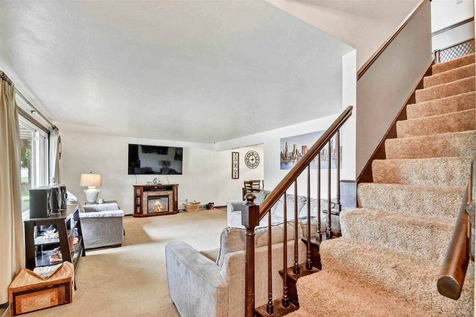 541 Alpine Drive, Green Bay, WI 54311