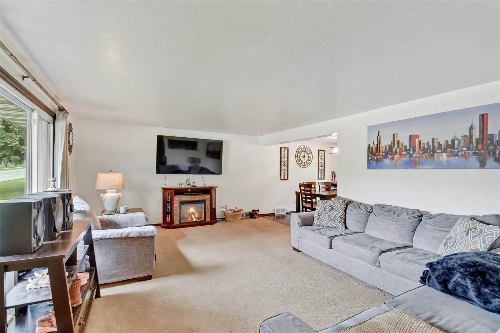 541 Alpine Drive, Green Bay, WI 54311