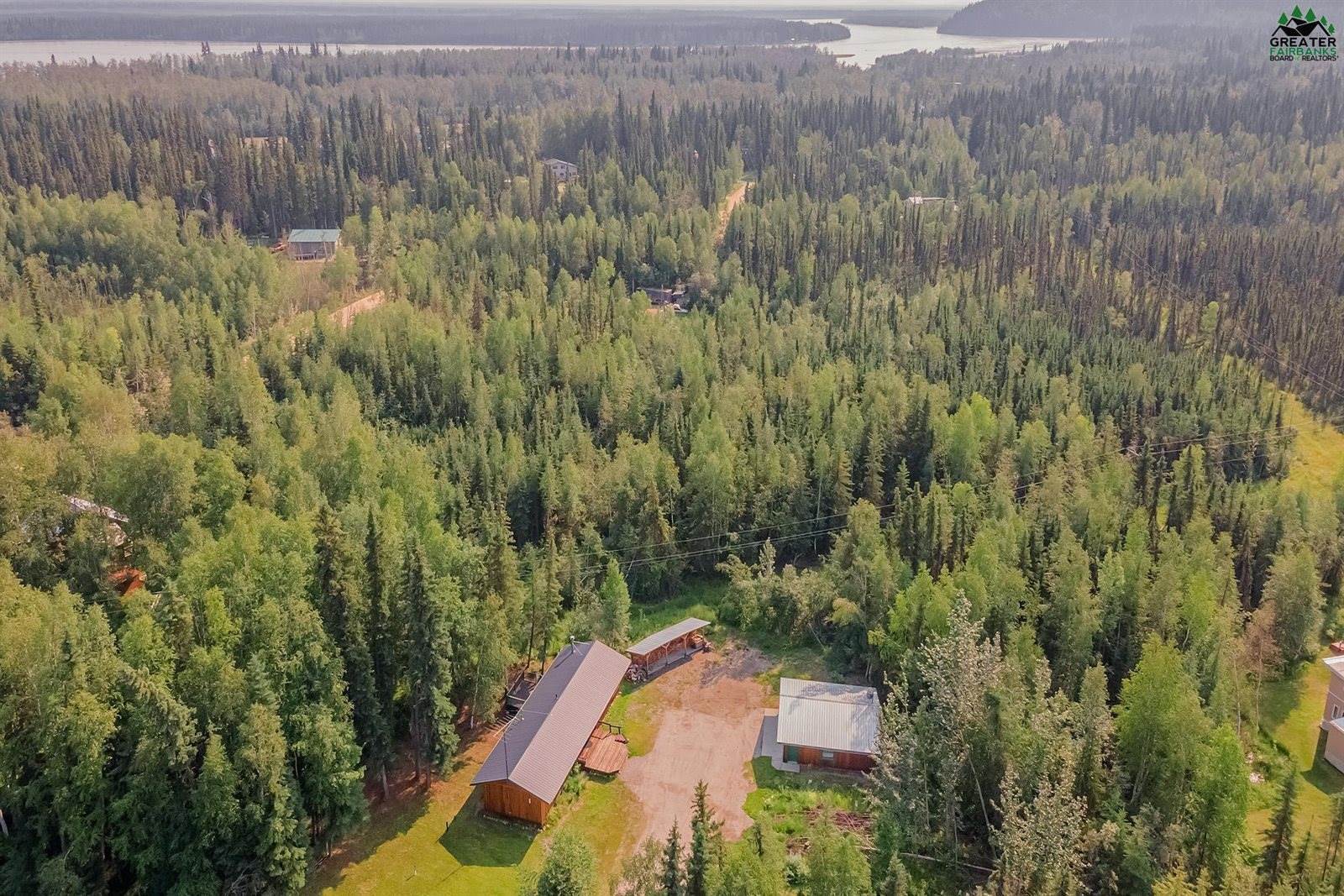 3443 Rosie Creek Road, Fairbanks, AK 99709