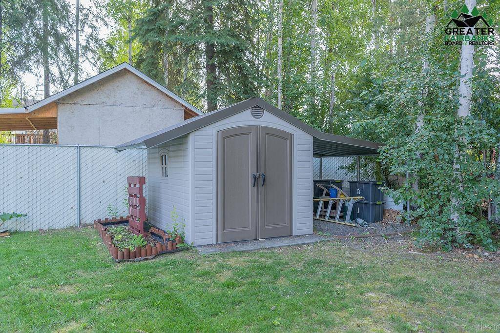 1029 Joyce Drive, Fairbanks, AK 99701