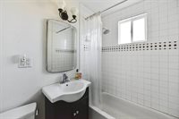 3921 Kings Way, Sacramento, CA 95821