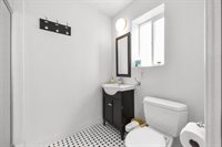 3921 Kings Way, Sacramento, CA 95821