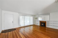 3921 Kings Way, Sacramento, CA 95821