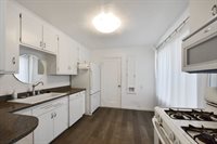 3921 Kings Way, Sacramento, CA 95821